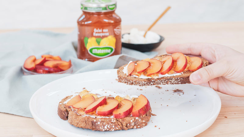 Régalez-vous avec cette délicieuse bruschetta à la gelée de coings Materne!