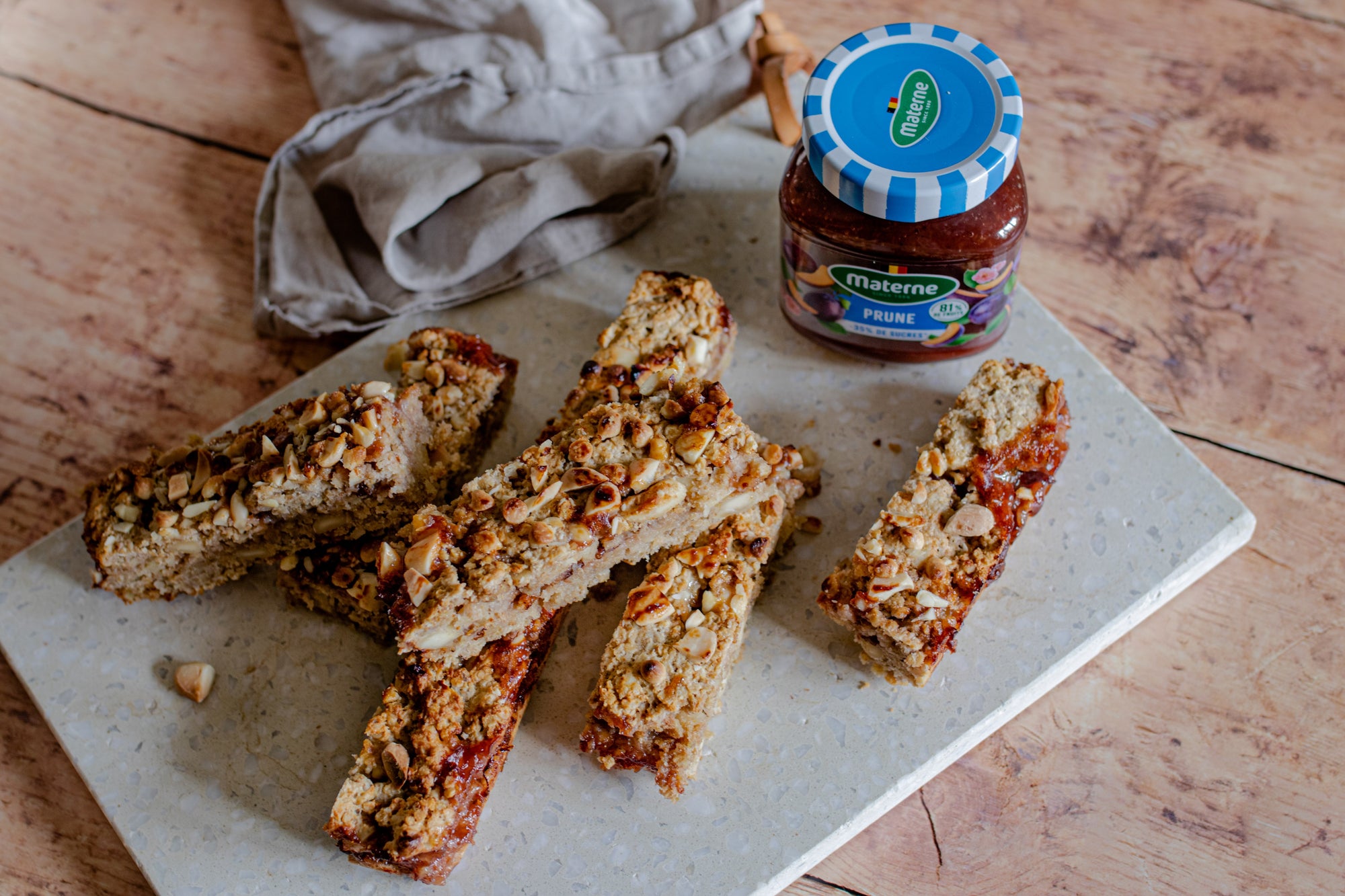 Barre protéinée à la confiture de prune allégée