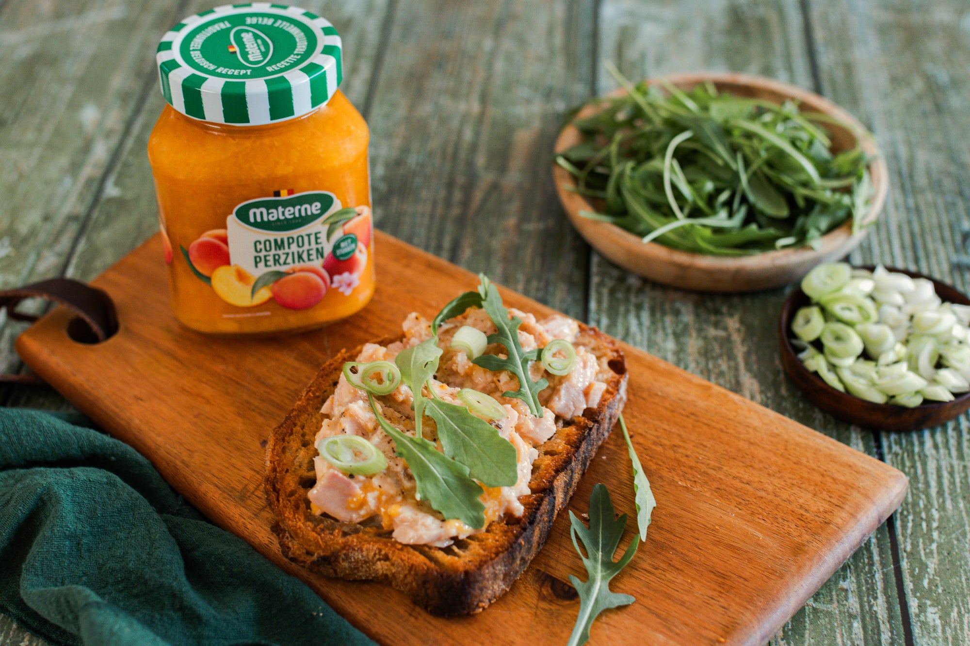 Toast pêche au thon