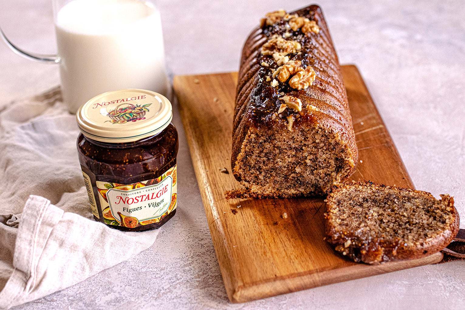 Quatre-quart à la confiture Nostalgie figues et aux noix