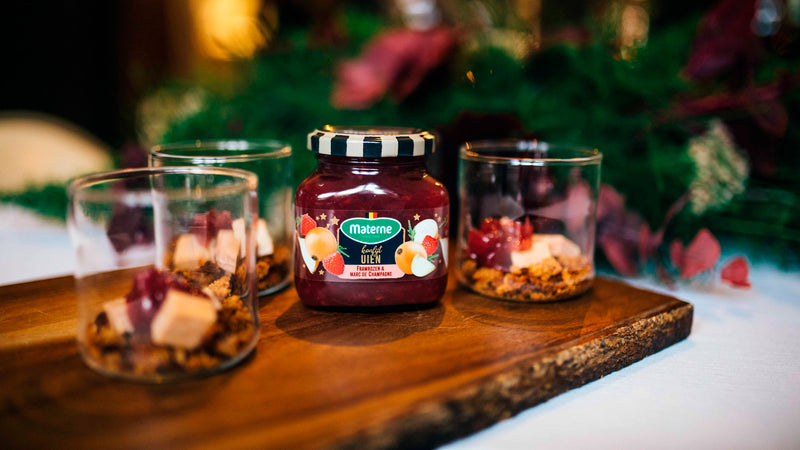 Verrines confit d’oignons Materne à la Framboise et Marc de Champagne, foie ou faux gras aux crumbles de pain d’épice