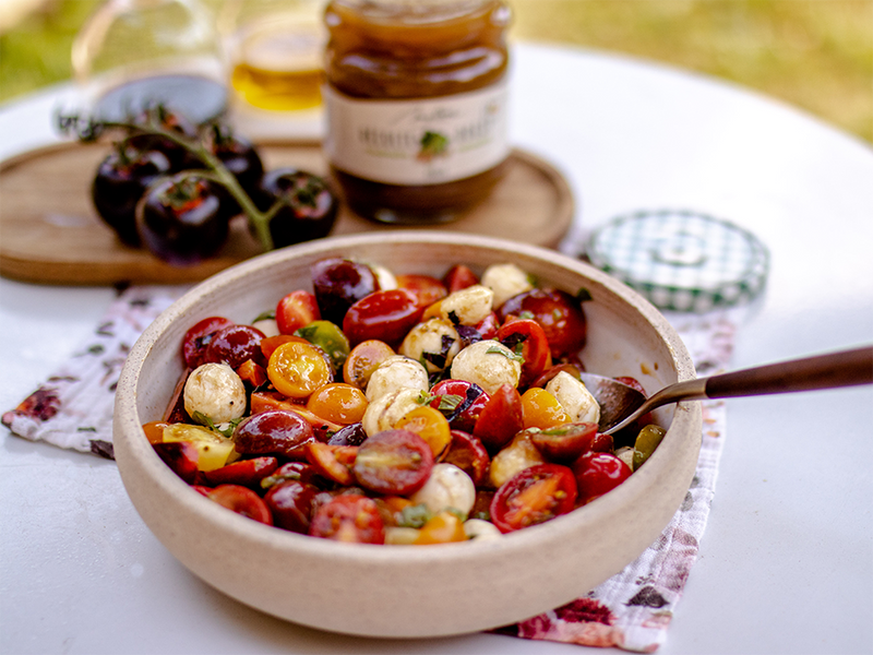 Salade de tomates à la confiture de rhubarbe