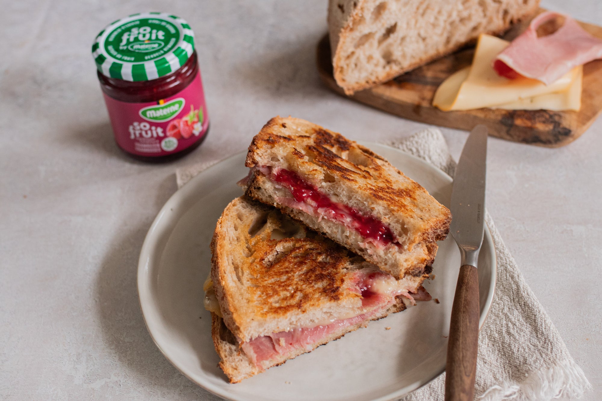 Grilled cheese et SoFruit framboises