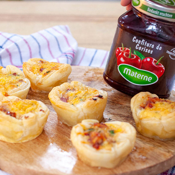 Mini-quiches à la confiture de cerises