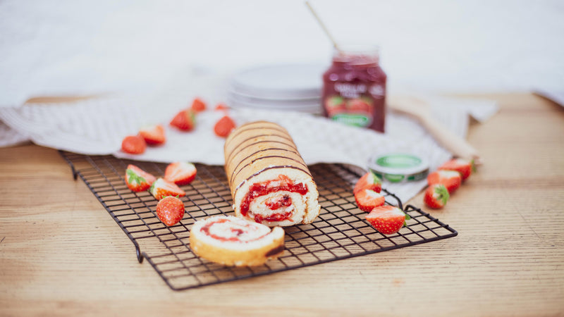 Gâteau roulé à la confiture de fraise