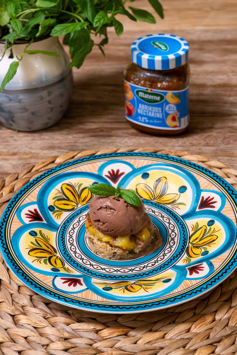 Couscous sucré avec glace au chocolat
