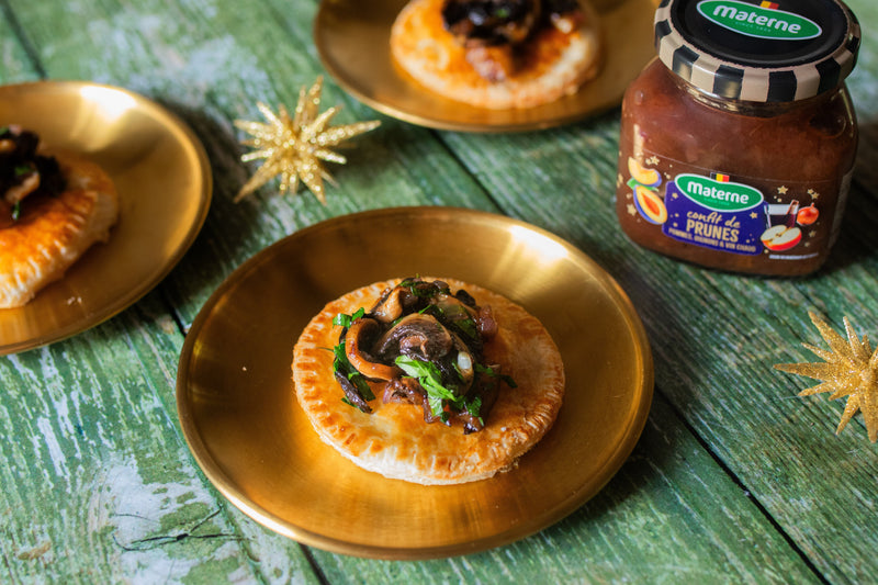 Bouchées apéritives au confit de prune, champignons rôtis & persillade