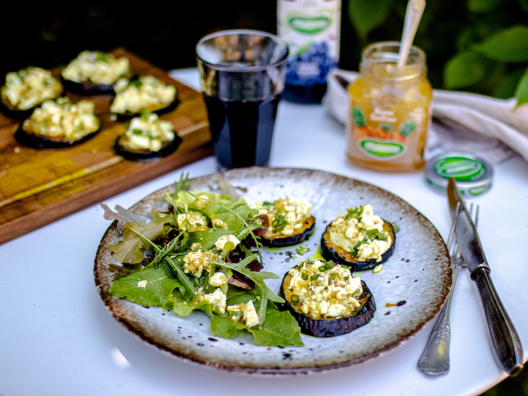 Aubergine grillée, feta marinée à la confiture d’ananas